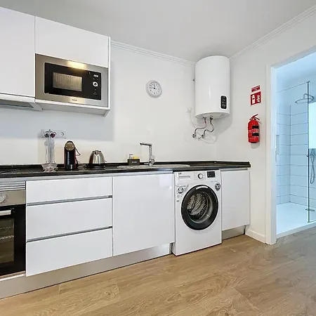 Апартаменты Madeiran Sweet